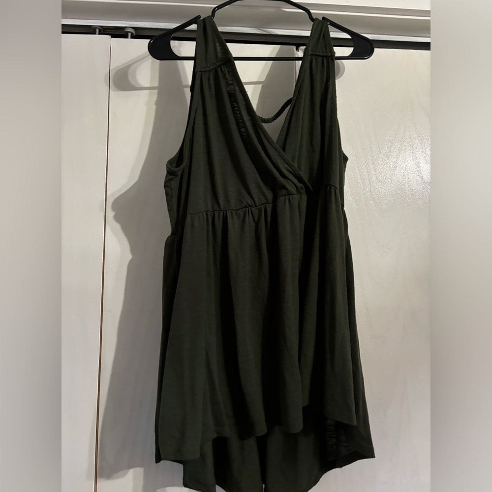 Torrid tank. Olive green. Size 3. SF/dog friendly home.